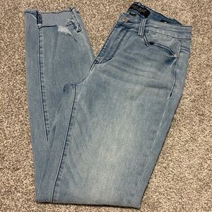 Judy Blue Relaxed Fit Jeans